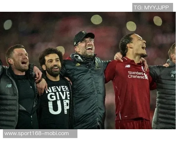 内维尔分析利物浦现状认为仍有机会争夺欧冠资格但难回巅峰状态